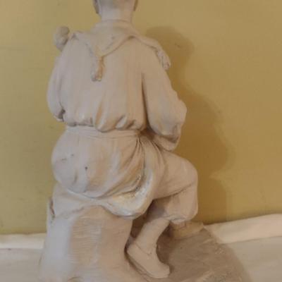 Vintage Austin Productions Resin Chalkware Asian Man Playing Instrument Statuette