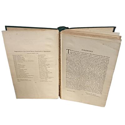 3 Antique Books: Annual Reports of the Bureau of Animal Industry, Yearbook of Agriculture & Annual Report of the Commissioner of Labor