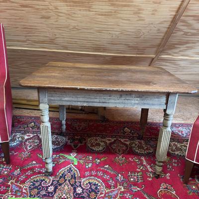U697 Antique Oak Top Kitchen Tavern Table
