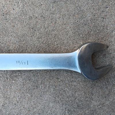 Big Armstrong Wrench 1 - 13/16