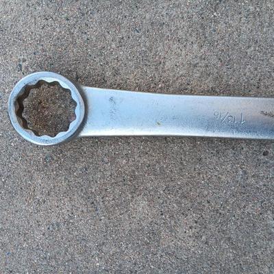 Big Armstrong Wrench 1 - 13/16