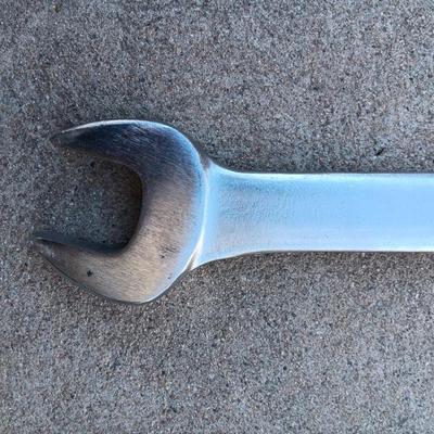 Big Armstrong Wrench 1 - 13/16