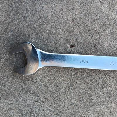 Big Armstrong Wrench 1 - 5/8