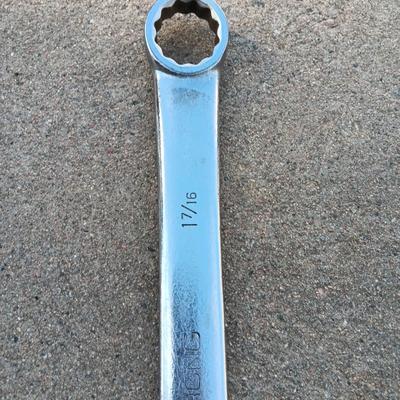 Big Armstrong Wrench 1 - 7/16