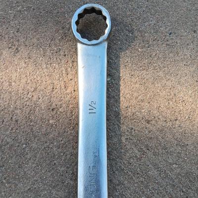 Big Armstrong Wrench 1 - 1/2