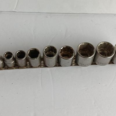 Craftsman socket set on socket organizing holder