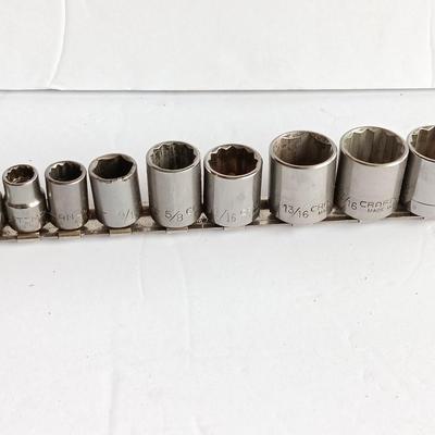 Craftsman socket set on socket organizing holder