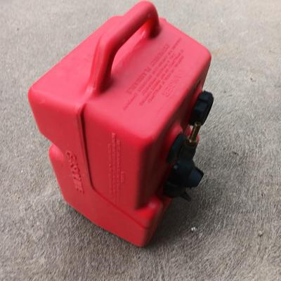 Nice Moeller marine products gas tank
