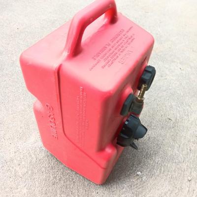 Nice Moeller marine products gas tank