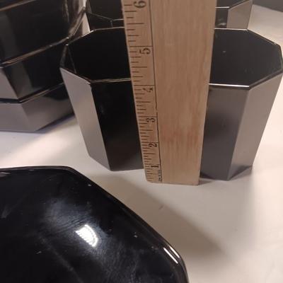 FRANCE Black octagon dish set with large flower vase