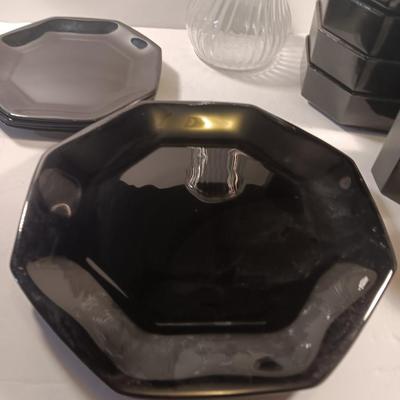 FRANCE Black octagon dish set with large flower vase