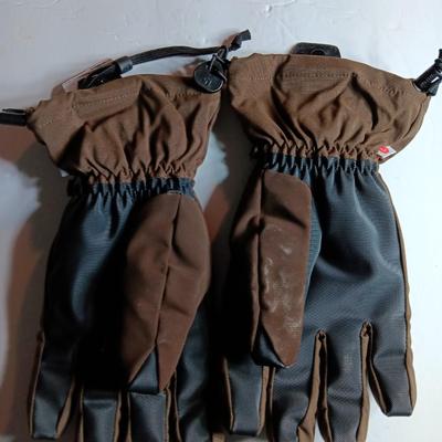 Two pairs of Men's size large winter gloves - Burton