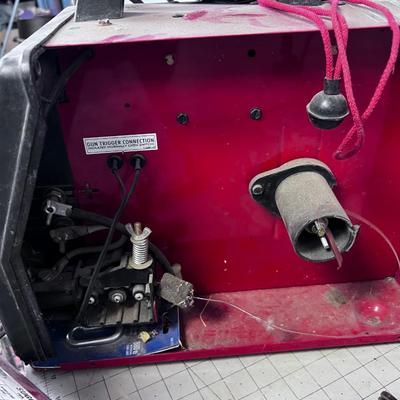 Lincoln SP-135 Electric Wire Feed Welder
