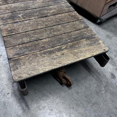 Luggage Carte Trolley with Very Heavy Wheels 
