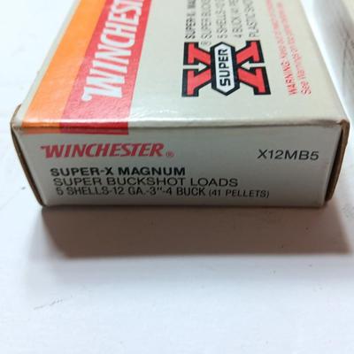 Winchester Super-X Magnum Buckshot loads 12 Guage.