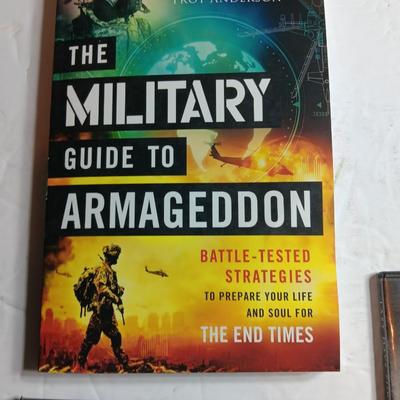 Media book Military guide to Armageddon - DVD Preparing & Surviving during hard times - DVD Last day s Survival Guide