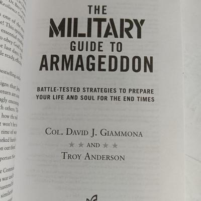 Media book Military guide to Armageddon - DVD Preparing & Surviving during hard times - DVD Last day s Survival Guide