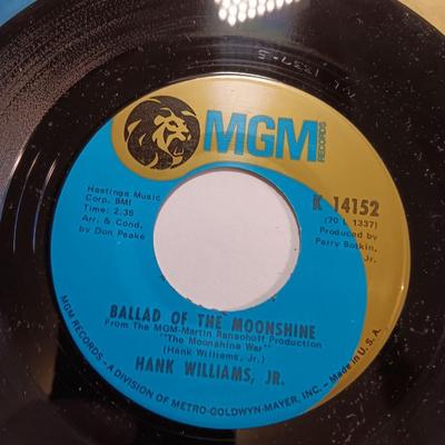Vinyl albums - 45 records -All Hank Williams and Hank William JR.- 45's