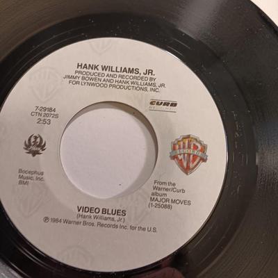 Vinyl albums - 45 records -All Hank Williams and Hank William JR.- 45's