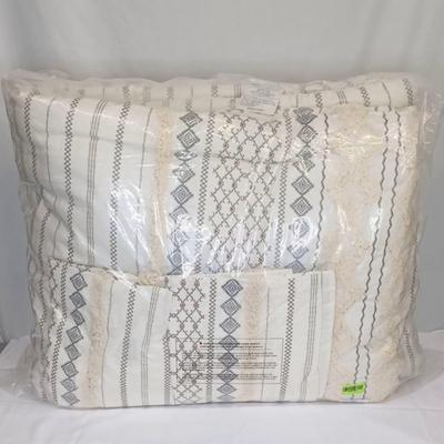 Brand New King Size Comforter Set
