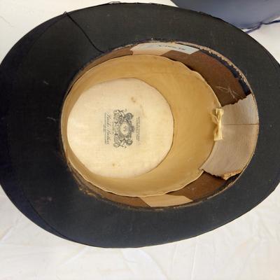 U1208 Antique Felt Beaver Brook's Brothers England Top Hat with Original Box