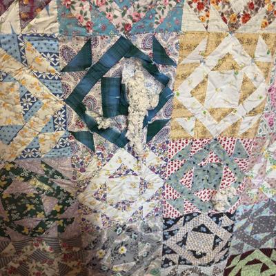 U1211 Vintage Diamond Pattern Quilt