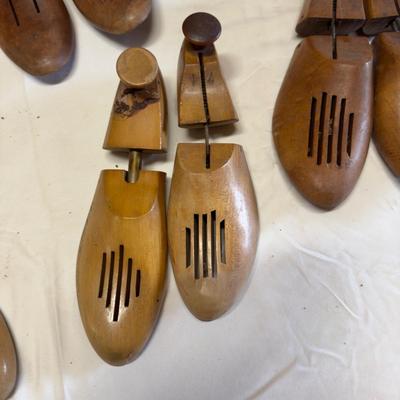 U1219 Vintage Carpenter Shoemaker Wood Forms / Stretchers
