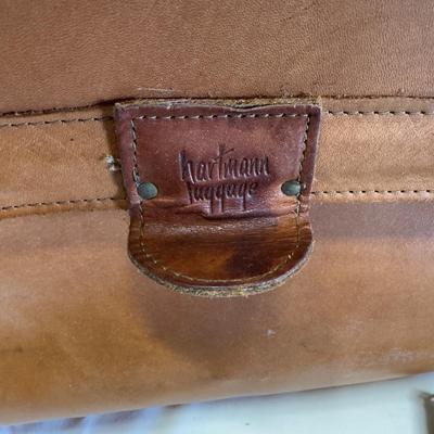 U1221 Vintage HARTMAN Travel Briefcase with Shoulder Strap and Umbrella Pocket
