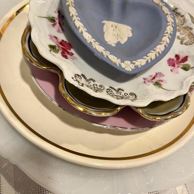 Lot of plates