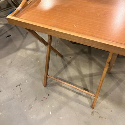 Fold up table