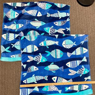 Blue Ocean Fish Beach Towels Main-stays