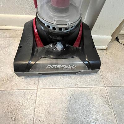 Bagless Vacuum