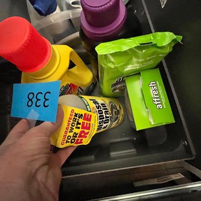 House hold cleaners