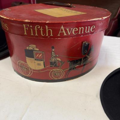U1233 Antique John B. Stetson Bowler Hat Co. & Herbert Johnson London Dobbs Hat Box