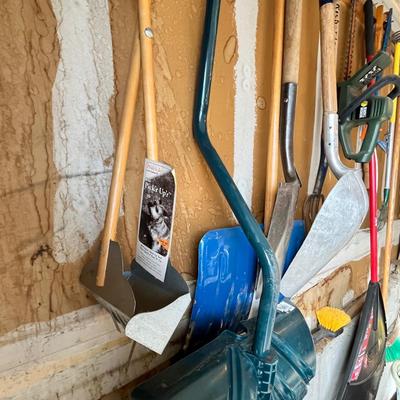 Wall of gardening tools