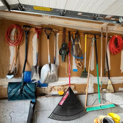 Wall of gardening tools