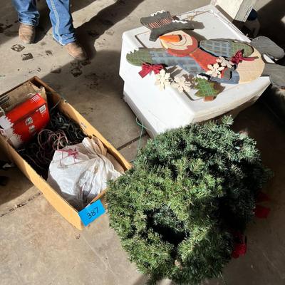 Out Door Christmas decor!