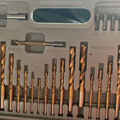 Drill Bit / Screw Kit +++