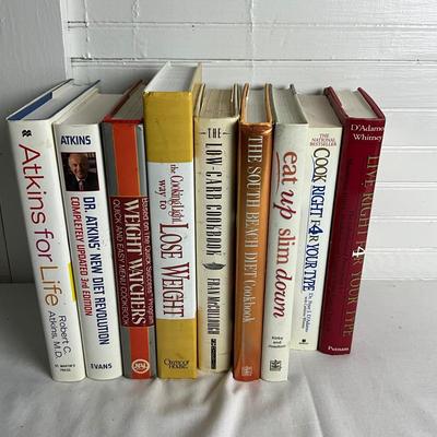 U1053 Diet Cookbook Lot - Atkins, Weight Watchers, Low Carb