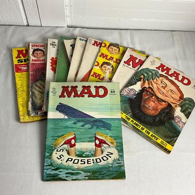 U1059 Vintage MAD Magazine Lot