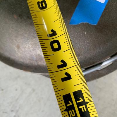 Cast Iron Dutch Oven With Handle