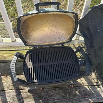 O1068 Weber Electic Grill with Cover