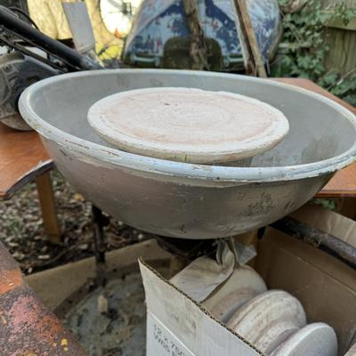 O1108 Randall Kickwheel Pottery Table
