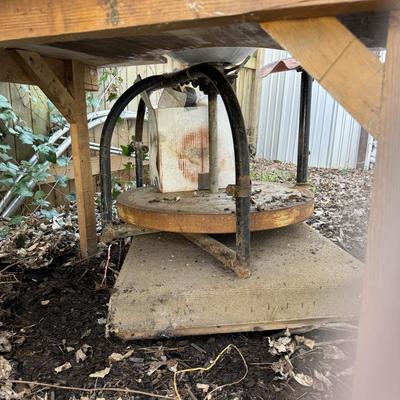 O1108 Randall Kickwheel Pottery Table