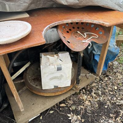 O1108 Randall Kickwheel Pottery Table