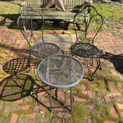 O1116 Vintage Wrought Iron Chairs with Folding Aluminum Table