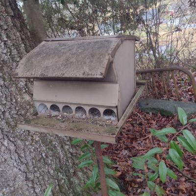 Metal Bird Feeder on Stake