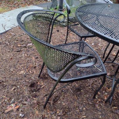 Black Metal Mesh Outdoor Table and Four Chairs