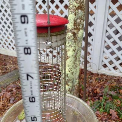 Single Head Shepherd's Hook with Bird Feeder