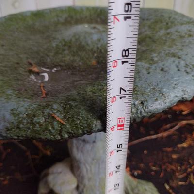 Concrete Mushroom Design Garden Decor/Bird Feeder